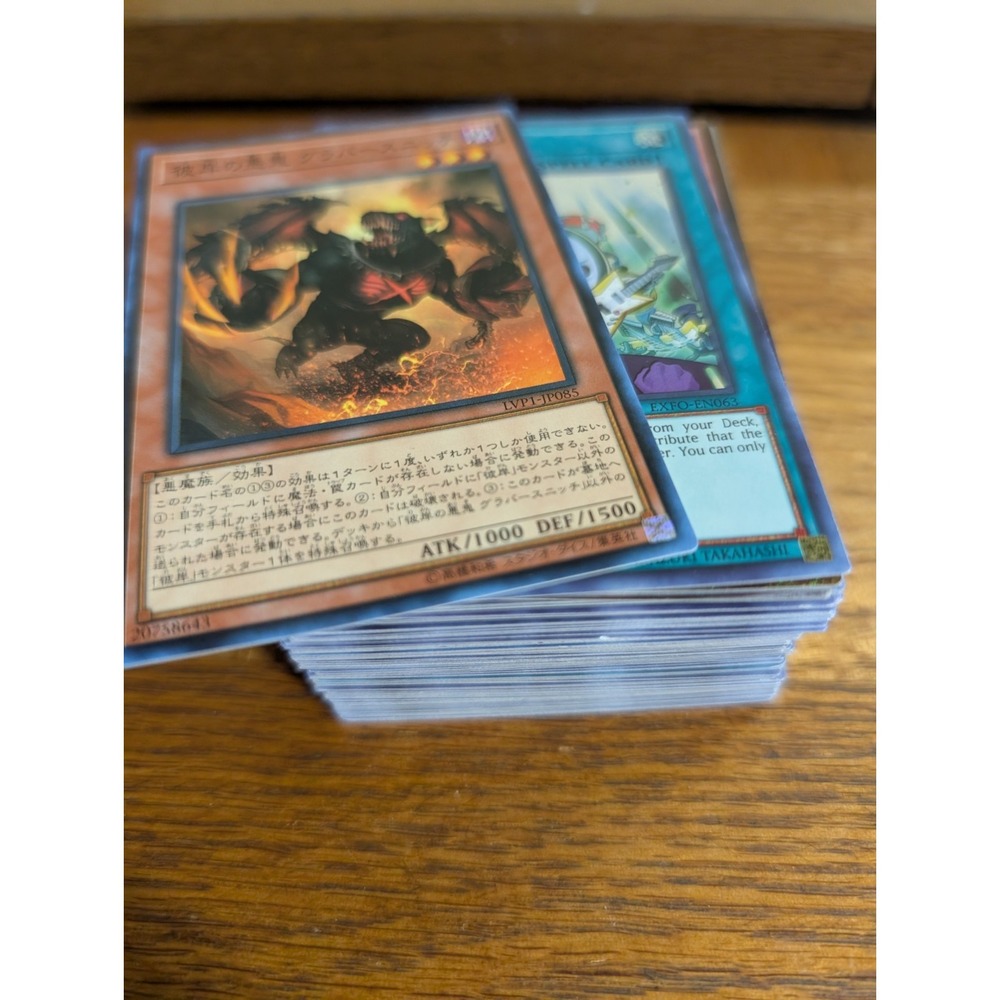 Yu-Gi-Oh! 100+ Card Lot Bulk Holo Commons Uncommons Rares 1st 1996 Kazuki Lot 7 - Picture 2 of 2